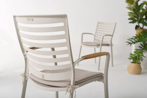 Pack 4 sillas de exterior de aluminio blanco roto Portals Light