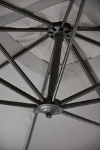 Cargar imagen en el visor de la galería, Parasol cuadrado de aluminio y acero Cantiliver
