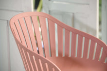 Cargar imagen en el visor de la galería, Conjunto comedor 4p. de exterior de madera rosa Nassau